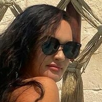 love.rachelle Nua
