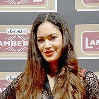 Lovelyn Enebechi Nua
