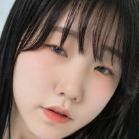 lovy._yeri Nua
