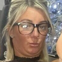 LucieUK Nua