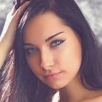 Lucy Becker Nua