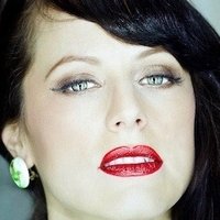 Mackenzie Firgens Nua