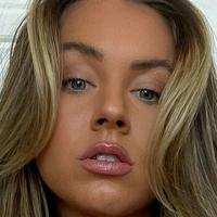 mackenziebrookexo Nua