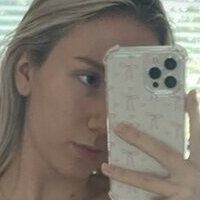 Maddie Price Nua