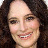Madeleine Stowe Nua