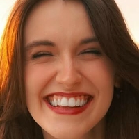 Maggie Roscher Nua