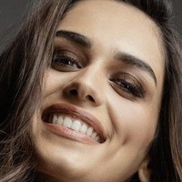Manushi Chhillar Nua