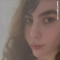 Mari Capri Nua
