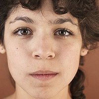 Maria Deschamps Nua