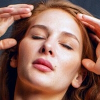Maria Zdarova Nua