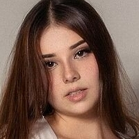 Mariana Hoyos Nua