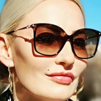 Marika Fingerroos Nua
