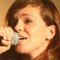Marta Jandova Nua
