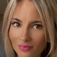 Martina Kadlecikova Nua