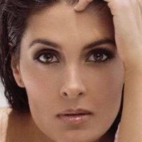 Mayrin Villanueva Nua