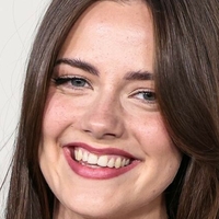 Meg Bellamy Nua