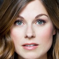 Meghan Heffern Nua