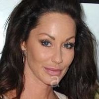 Melanie Marden Nua