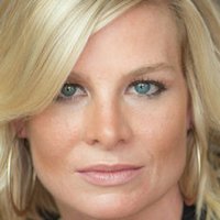 Melinda Page Hamilton Nua