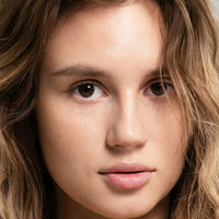 Mia Bloom Nua