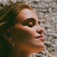 Mia-Sophie Neuland Nua