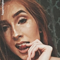 michella_red Nua