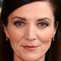 Michelle Fairley Nua