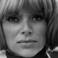 Mireille Darc Nua