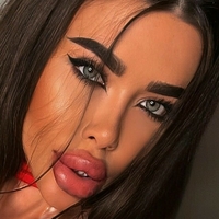 miss_valeriaberry Nua
