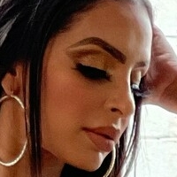 missmeenaofficial Nua