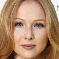 Molly C. Quinn Nua