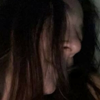 MollyKazi Nua