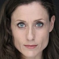 Mònica Van Campen Nua