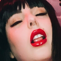 moon.kissedfree Nua
