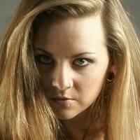 Natasha Kalashnikova Nua