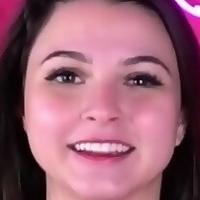 Natasha Naturista Nua