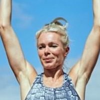 Nell McAndrew Nua