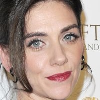 Neve McIntosh Nua