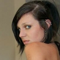 Nicci Vice Nua