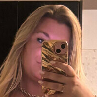 nickygirly Nua