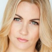 Nicole Rayburn Nua