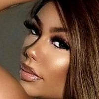 Nicole Sky Nua