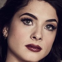 Niki Koss Nua