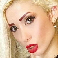 Nikita Klosewood Nua