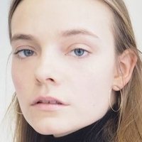 Nimue Smit Nua