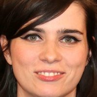 Nora Tschirner Nua