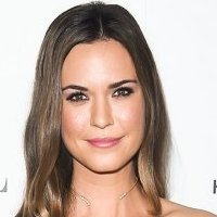 Odette Annable Nua