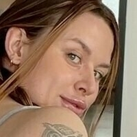 Olivia Hale Nua