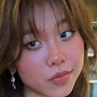 Olivia Sun Nua