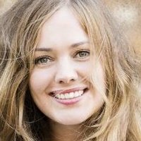 Oona Airola Nua